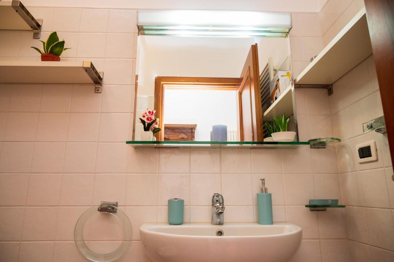 Ferrara Center - Luxury Apartment In Medieval Area With Wi-Fi Εξωτερικό φωτογραφία